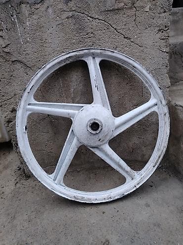 2 el motor: Moped/Skuterlər üçün 5-şüalı arxa təkər diski s50 - m50 ferq elemir — 1