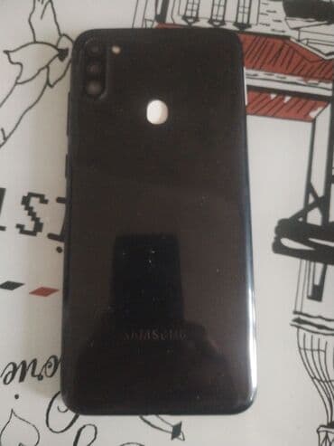 Samsung Galaxy A11, rəng - Qara, İki sim kartlı