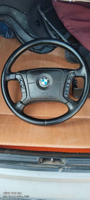 akkumulyator baku: BMW sükan çarxı – çoxfunksiyalı, dəri üzlü. Xüsusiyyətlər: - Orijinal — 1