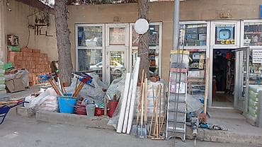 tikinti materialı: Tikinti mağazasına satıcı fəhlə tələb olunur — 2