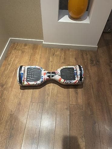 körpü: Elektrikli hoverboard – rəngarəng “graffiti” dizaynlı gövdə — 2