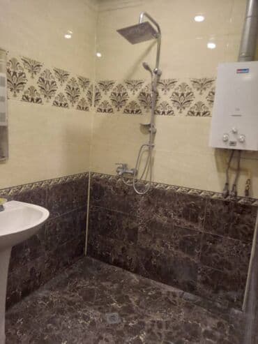 qubada kirayə ev: Binəqədi rayonu,9mkr, . 26, 18 nömrəli avtobusların son dayanacağına — 6