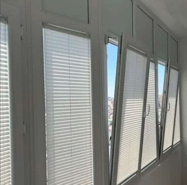 Rum ştorları: Plisse jalüz pərdələr – pəncərə və qapılar üçün müasir günəşdən — 9