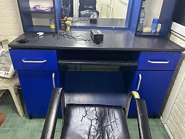 pasdel desti: Bərbərxana üçün işçi masa və güzgü dəsti - Rəng: mavi-qara - Geniş iş — 1