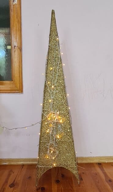 dekor ağac: Dekorativ şam ağacı,işıqlandırmalı. əla vəziyətdə. dükan və ev bəzəyi — 2