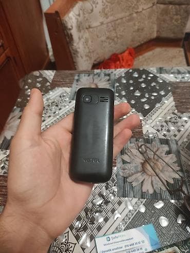 philips xenium 9@9s: KGTEL C2-01 düyməli mobil 2 kartlı telefon Xüsusiyyətlər: - Kompakt — 2