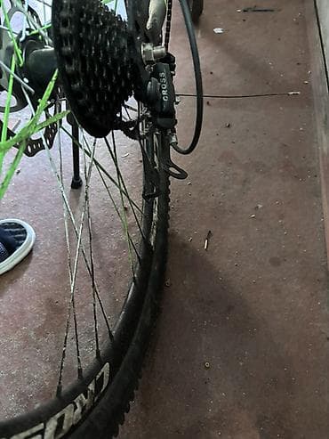 velosiped kameri: CROSS dağ velosipedi.velosiped 320 azn alınıb 1 2. Yerində prablem var — 1