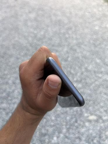 6s ayfon: IPhone 11, 128 GB, Qara, Face ID — 5