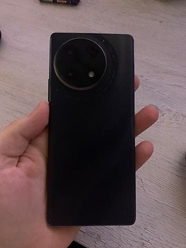 prestejin 5 pro: Tecno Camon 30S, 256 GB, rəng - Qara, Barmaq izi — 2