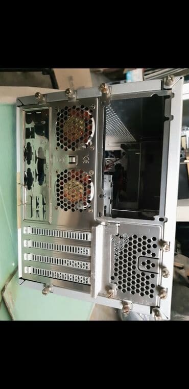 komputer keysi: Keys. Lanbox, TERMALTAKE" yeni. Кейс. Lanbox ,TERMALTAKE". Новый — 4