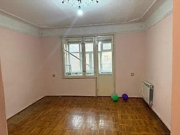 gence gulustan qesebesi: Sumqayıt, 3 otaqlı, Köhnə tikili, 80 kv. m — 1