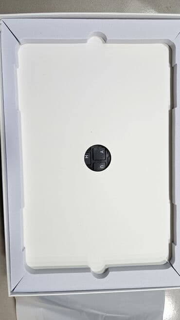 planşet üçün klaviatura: TECLAST tPad planşet üçün tam aksesuar dəsti Qutunun tərkibi: - — 4