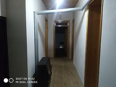 elimlerde kiraye ev: Hövsanda aileye 3 otaqlı heyet evi kirayə verilir evde istilik var — 3