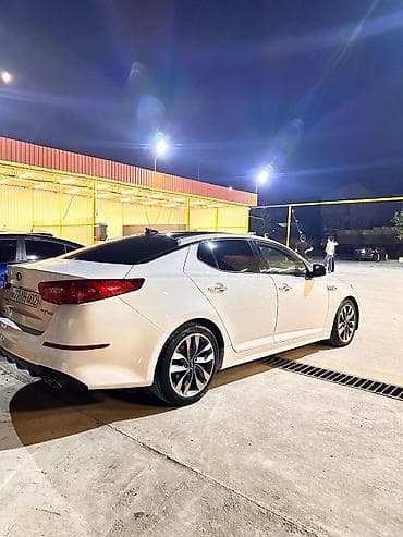 masin sat: Kia Optima (ağ rəng), sedan, SX GDi - Kuzov: 4 qapılı sedan, ağ rəng — 9