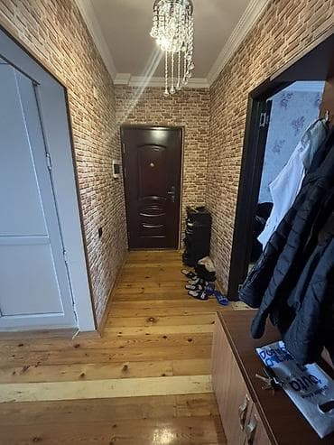 lokbatanda obyekt satilir: Gəncə, 3 otaqlı, Köhnə tikili, 75 kv. m — 10