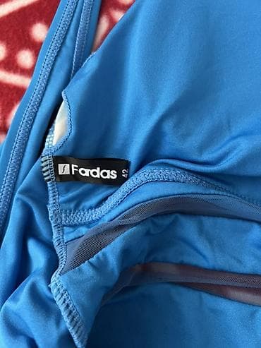 Şəxsi əşyalar: Qadınlar üçün bir hissəli mayo – Fordas, ölçü 42. - Rəng: mavi; üst — 2