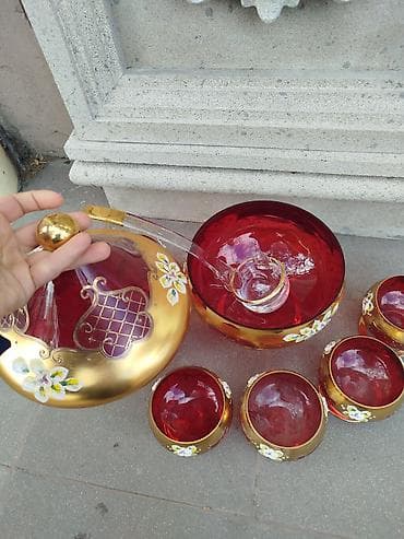 super dini sekiller: Qızılı-bordo şüşə ponç dəsti - Tərkibi: 1 ədəd qapaqlı ponç/kompot — 3