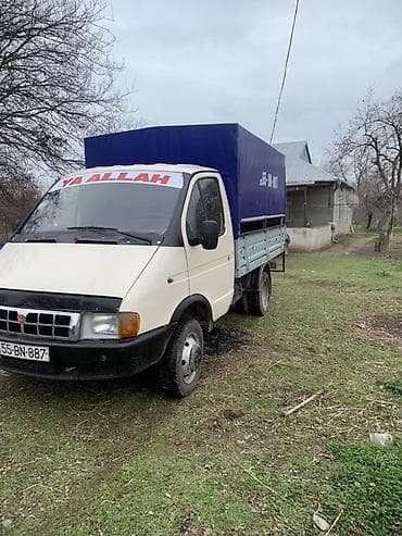 mercedesbenz masin: Yükdaşıma üçün tentli kiçik yük maşını - Marka/model: GAZel tipli — 2