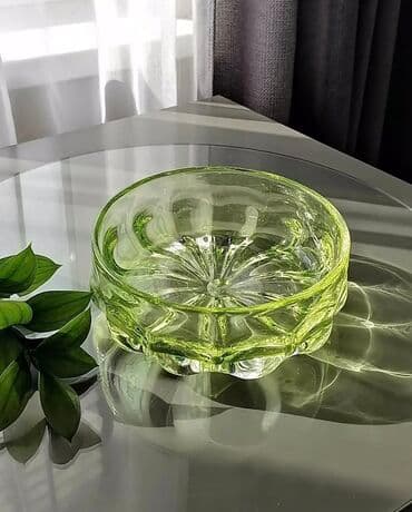 qab qazan: Konfet və meyvə qabı. Rəngli şüşə, 60-70-ci illər, 17 sm, ideal — 1