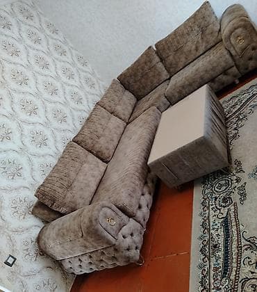 skaf islenmis: Mətbəx mebeli və texnika dəsti - Mətbəx dolabları: Parlaq ağ fasadlı — 4