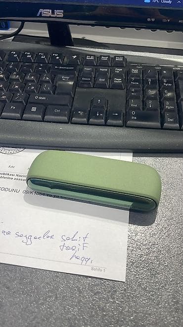 ıqos: IQOS elektron tütün qızdırma cihazı – yaşıl rəng Komplekt: - Qızdırma — 4