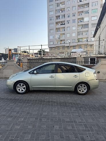 prius 30 tuning: Toyota Prius (2-ci nəsil) hibrid hetçbek - Gümüş/boz rəngli kuzov, 5 — 5