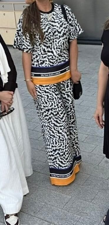 qadın ev geyimləri: Yeni 1 defe geyinilmis dest. 169 azn Las Veqasdan alinib… — 1