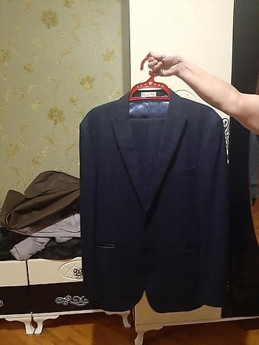 Digər kişi geyimləri: Castello d’Oro kişi kostyumu – İtaliya istehsalı - Rəng: tünd göy — 1