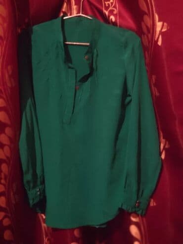 прокат мужских костюмов в баку: Jaket 10 manatkurtka 20 manatkoftalar 5 manatvilyur manat 5 — 7