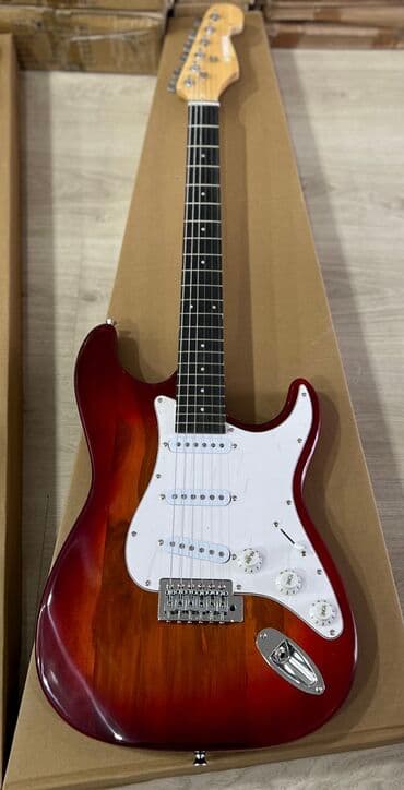 yamaha mikşer: Elektron gitara, Avanti, Yeni — 4