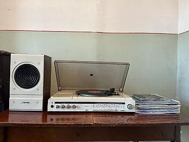 🎶 Sovet istehsalı vinil проигрыватель (Sirius 316) – işlək vəziyyətdə