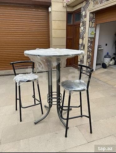 İşlənmiş, Yumru masa, 2 stul lalafo.az -da İşlənmiş, Yumru masa, 2 stul
