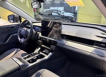 lexus 5 7: Toyota RAV4: 2 l | 2026 il Krossover — 5