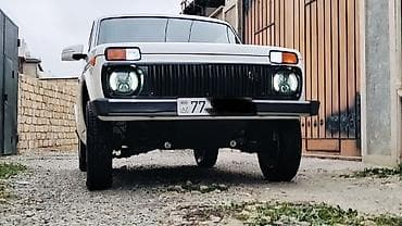 vaz 2107 kreditle satisi: VAZ (LADA) 4x4 Niva: 1.7 l | 2012 il 578000 km Ofrouder/SUV — 5