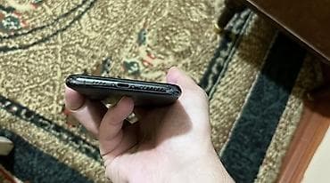 wp iphone: IPhone 11 Pro Max, 256 GB, Barmaq izi, Simsiz şarj, Face ID — 2