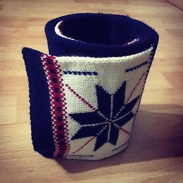 yun şalvar: Sherf
Eni:15 Uzunluq:110
Material:yun
Qiymet:1AzN — 3