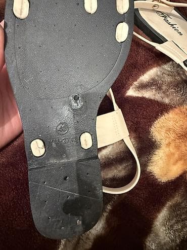 Qadın sandaleti – Fashion brendi - Rəng: bej (açıq krem) - Ölçü: 40 lalafo.az -da Qadın sandaleti – Fashion brendi - Rəng: bej (açıq krem) - Ölçü: 40