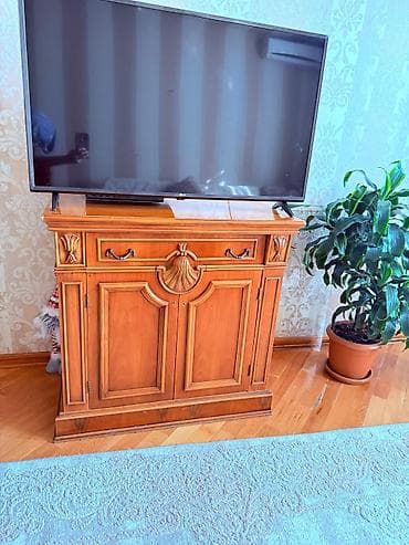nerj cən: Klassik üslubda qonaq otağı mebel dəsti - Material: təbii ağac — 4