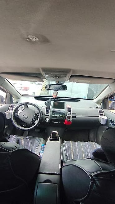 maşın üçün qoltuqaltı: Toyota 4Runner: 1.5 l | 2008 il Hetçbek — 1