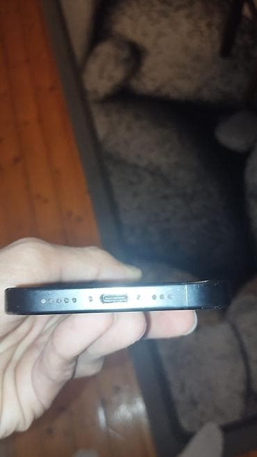 Elektronika: IPhone 16 Pro, 128 GB, Qara — 4