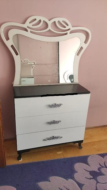 i̇şlənmiş kravat: Yataq desti tecılı satılır catirilma daxil 570 manata.vopcat — 3