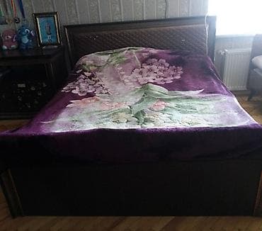 matras islenmis: Iki nəfərik kravat işlənib matras təzə.50 manata satilir.
- — 1