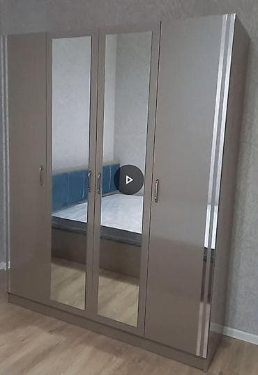 4 qapılı, Güzgülü, Boz, Açılan, Düz dolab