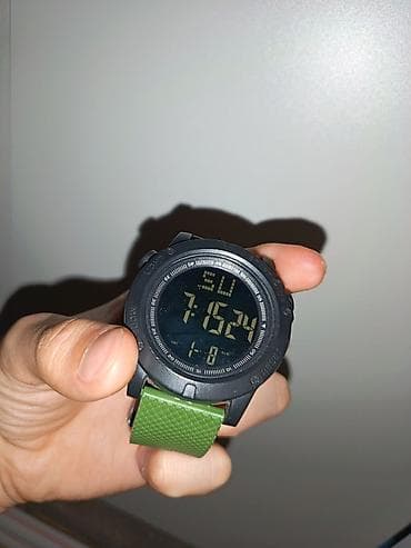 Qol saatları və aksesuarlar: Rəqəmsal idman saatı - Korpus: mat qara, iri dairəvi ekranlı - Ekran — 4