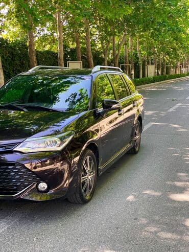 maşın qiyməti: Toyota Corolla: 1.5 l | 2015 il Universal — 3