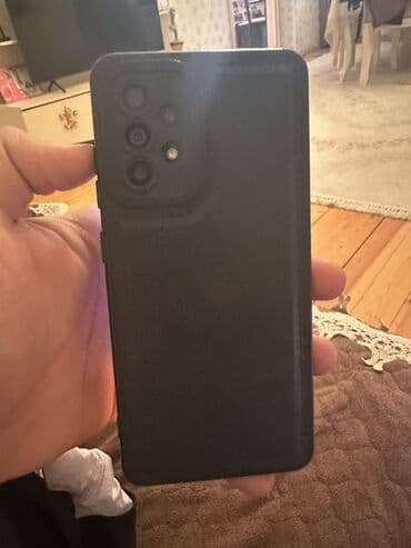 Видеоигры и приставки: Samsung Galaxy A52, 128 ГБ, цвет - Черный, Две SIM карты — 2