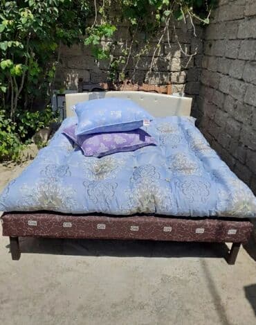 Döşək Təzə hazırları var Çatdırılma münasib qiymətə Bir nəfərlik 38