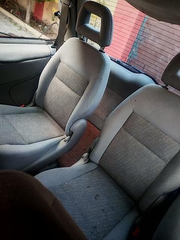 nisan patrol: Ford Galaxy: 2 l | 2003 il 200000 km Van/Minivan — 7