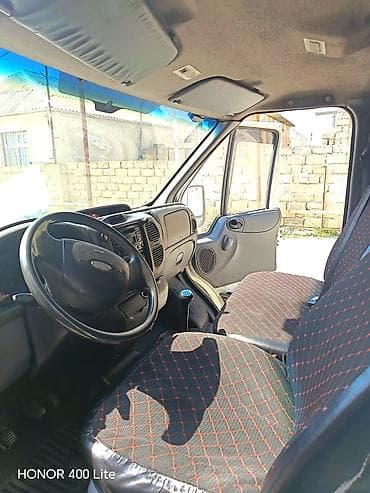 mersedes c 230: Ford Transit: 2.4 l | 2004 il 500000 km Universal — 9