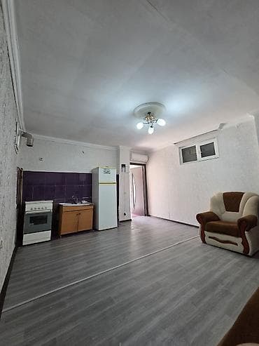 sekis sati: 2 otaqlı həyət evi - Giriş: dəmir giriş qapısı, dar koridorlu eyvan — 5